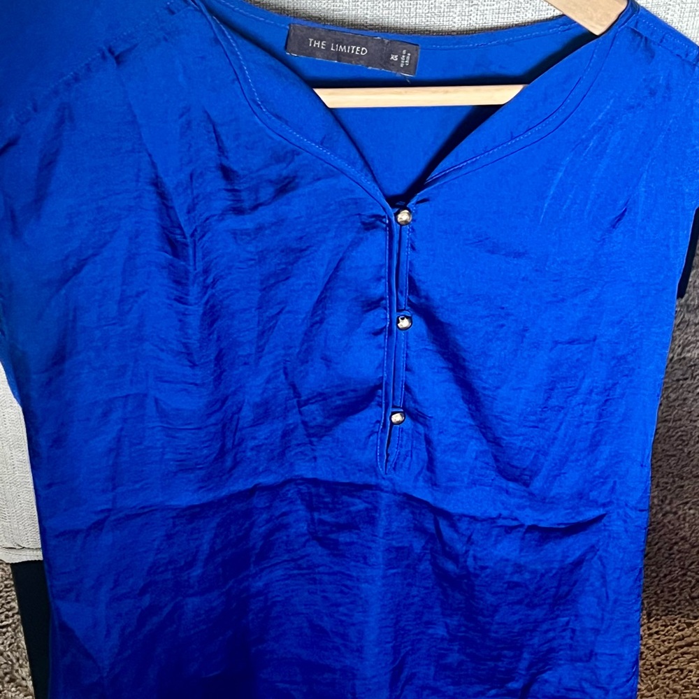 The Limited Men's Vibrant Blue Casual Shirt